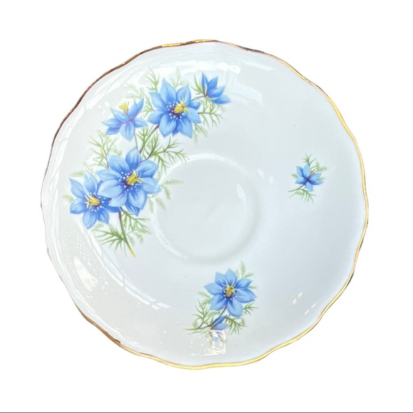 Vintage Colclough Made in England Blue Flower with gold trim tea cup and Saucer - Picture 2 of 5